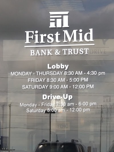 First Mid Bank & Trust Savoy