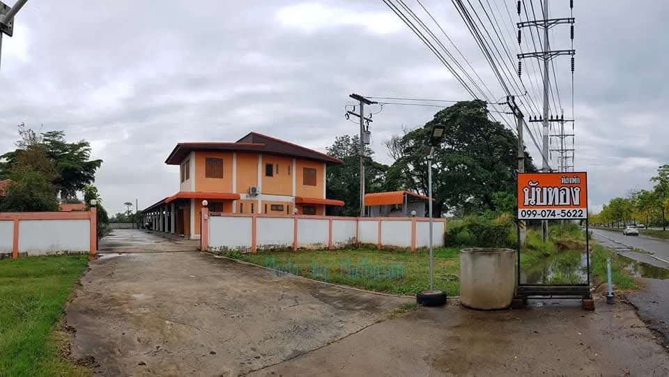 นับทอง ที่พักคนเดินทาง