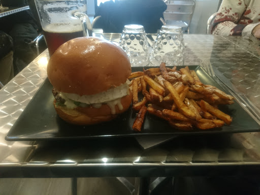 Photo 3 - BURGER SQUAD