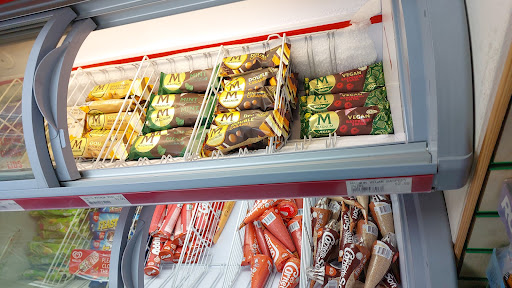 Logan Stores - Visual