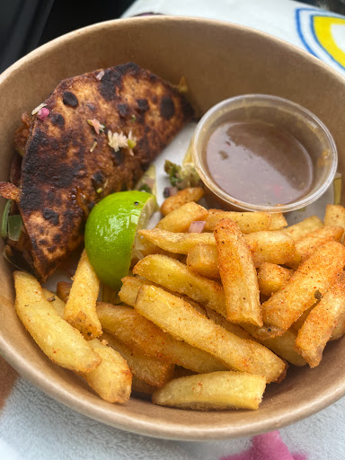 Davey’s Breakfast and Sandwiches - Thumbnail