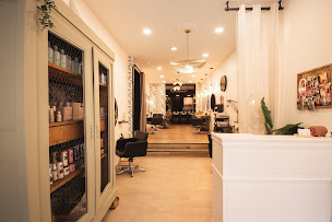 Photo n°1 de La suite (By Le P'tit Salon) à Saumur (Salon de coiffure)