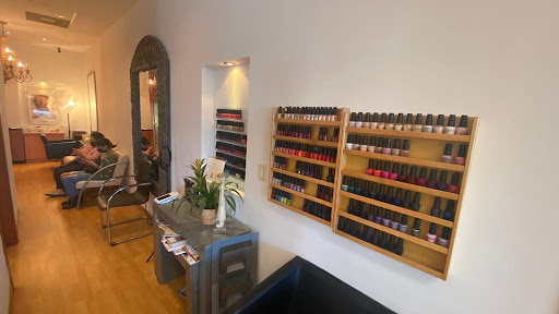 By Angels Salon Aventura - Thumbnail