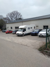 Photo n°1 de CARROSSERIE SEVENO – Votre carrossier à Ploeren à Ploeren (Atelier de carrosserie automobile)