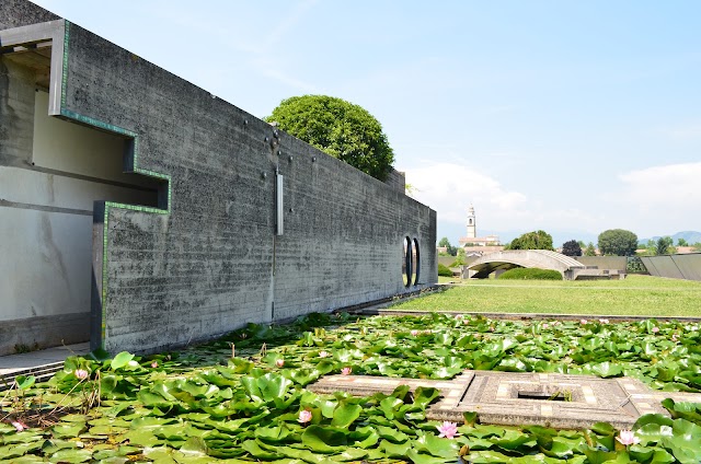 Tomba Brion - Cimitero di S.Vito