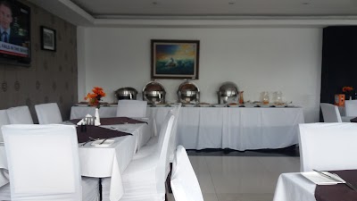 Photos of Edna Addis Hotel