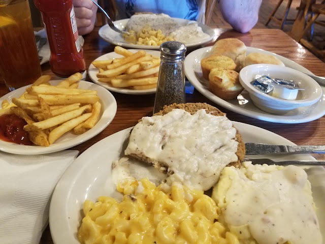 Cracker Barrel Old Country Store