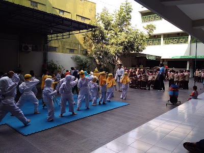 Photos of Elementary School Djama'atul Ichwan Surakarta