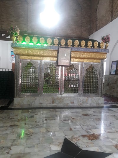 Photos of Imamzadeh Abdullah Shrine