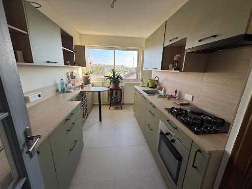 Rénovation d'une cuisine à Mâcon – projet optimisé et...
