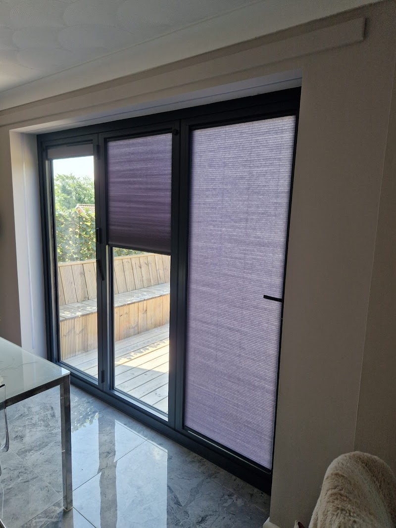 Darren Mawson Blinds photo 3