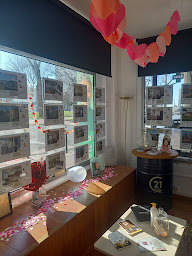 Photo n°1 de CENTURY 21 Accore à Le Havre (Agence immobilière)