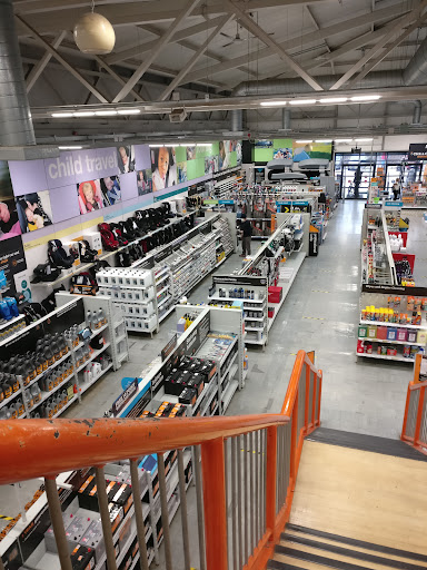 Halfords - Milton Keynes Gallery - United Kingdom
