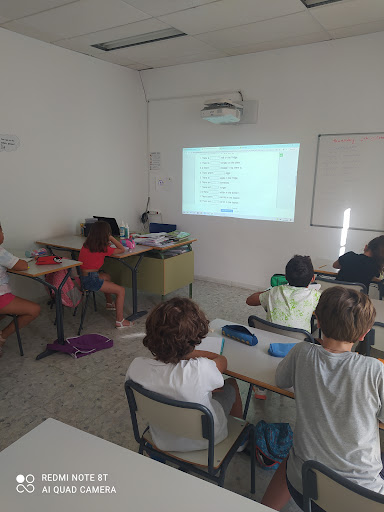 Join us Language Centre - Visual