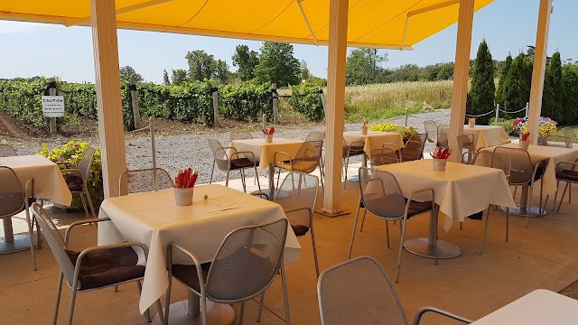 Huff Estates Winery & Inn