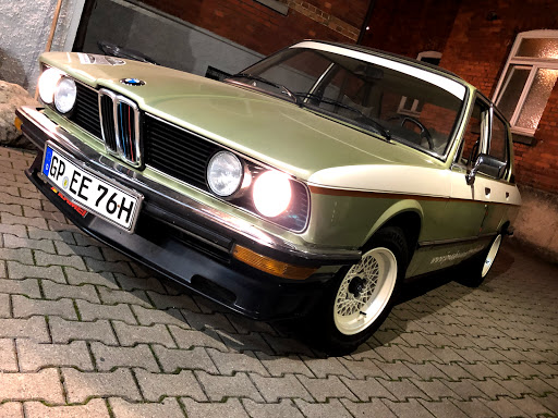 Jonas Bauer Automobile - Thumbnail