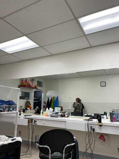 Yan Yan Beauty Salon