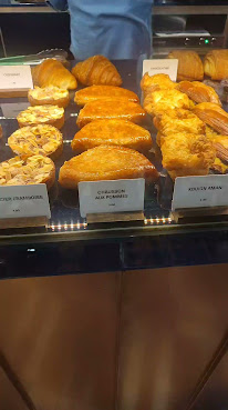 Chocolaterie Cyril Lignac by null