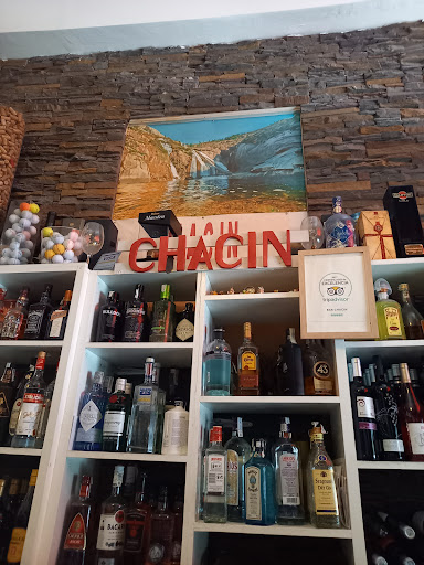 Bar Chacin - Visual
