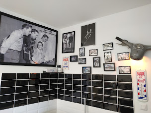 Photo n°9 de Valentin coiffeur Barbier à Bernis (Barbier)