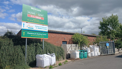 Huws Gray Oakham - Thumbnail