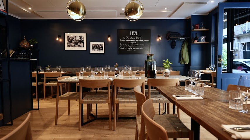 LAZU Restaurant (Bouillon47) by null