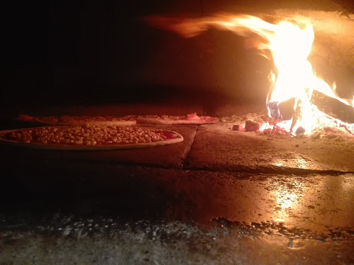 Pizzeria D'Apsorto Da sami - Thumbnail