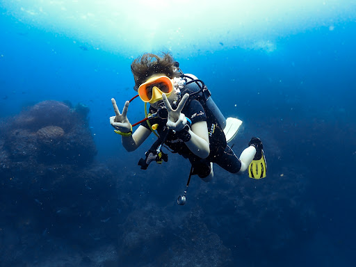 The Dive Academy - Top Diving Center In Koh Samui - Diving Tours - Padi Courses
