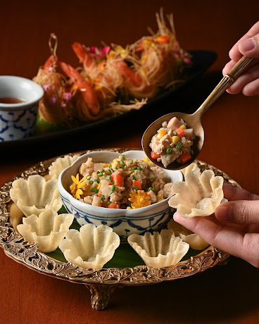 Praya Dining by null