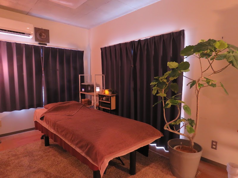 温×巡サロンCOMOREBI