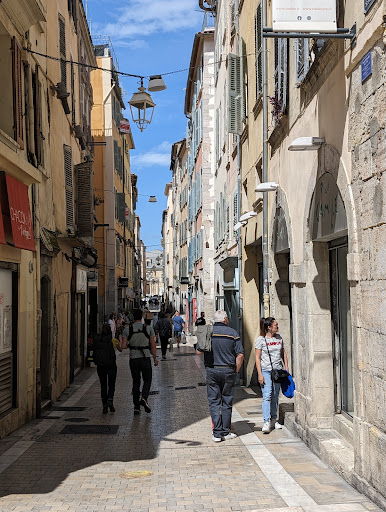 Place Camille - Thumbnail