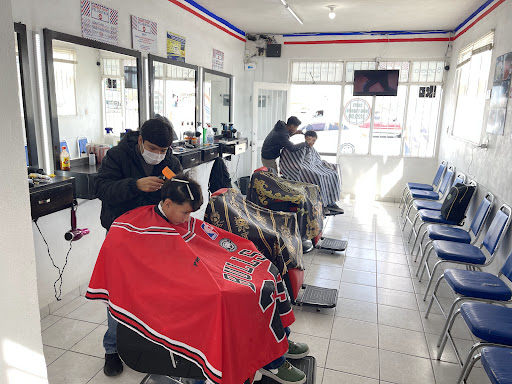 Barber Shop Peluquería 35