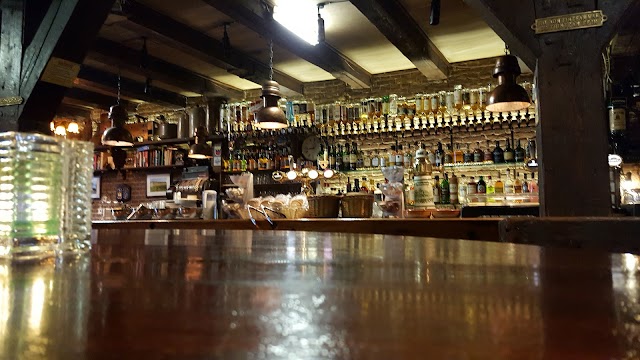 Molly Malone's Irish Pub