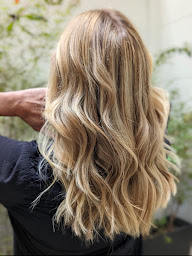 Photo n°10 de Coiffeur Kut Paris (Salon Faidherbe) à Paris (Salon de coiffure)