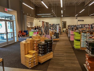 DSW Designer Shoe Warehouse