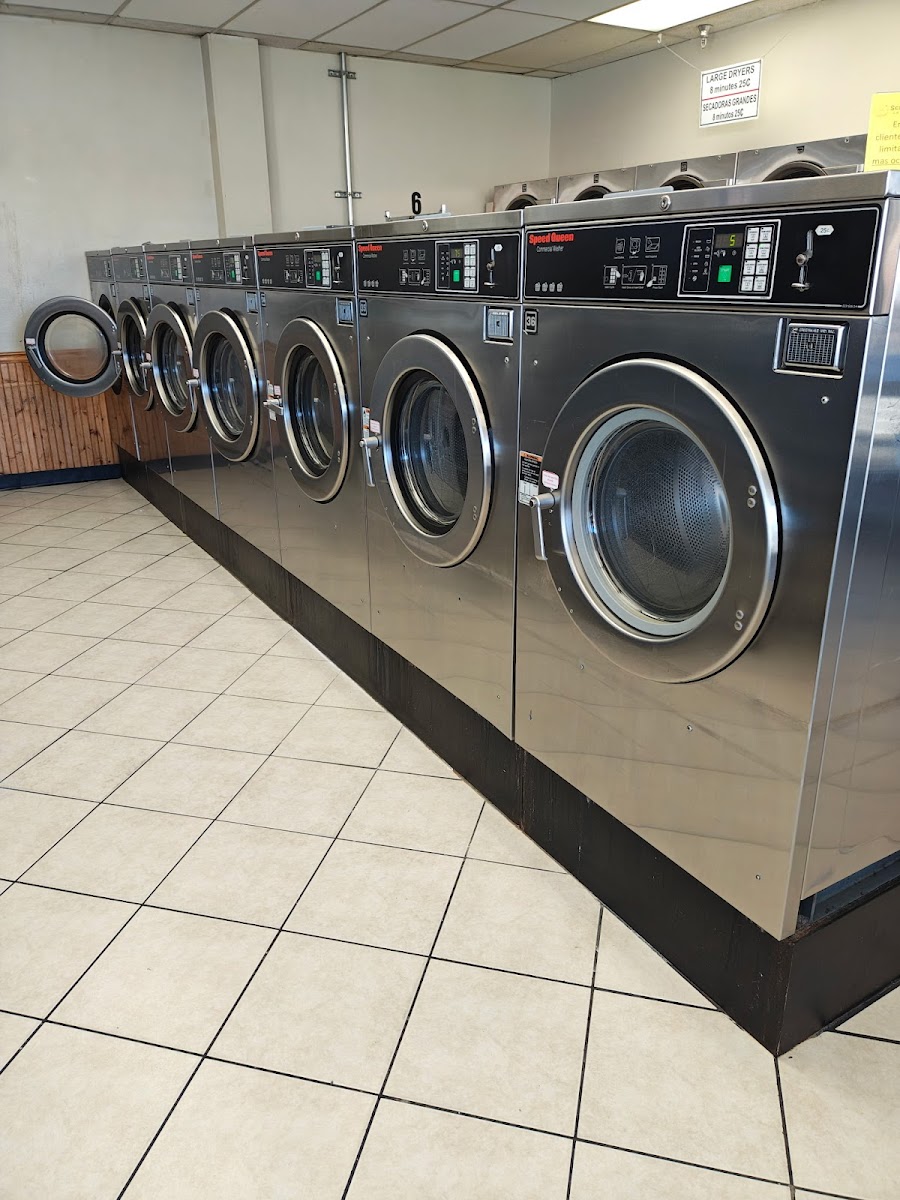 Burien Laundry storefront and entrance in Seattle