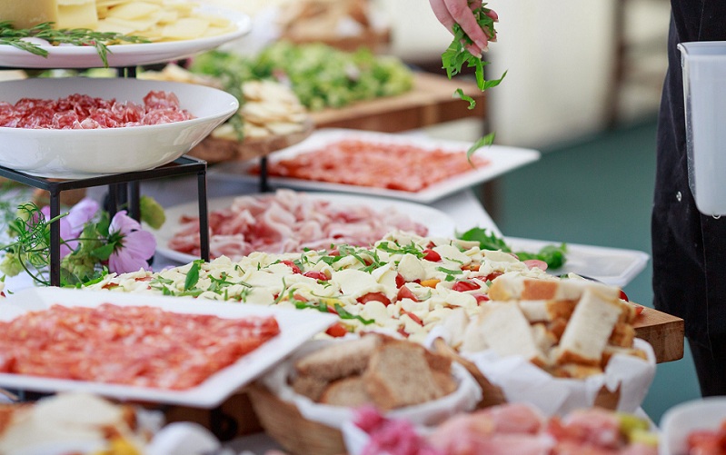 Greedy Pig Catering - Catering - photo 1