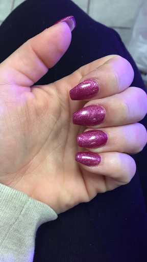 Elegant Pro-Nails - Thumbnail