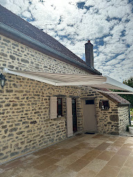 Photo n°18 de Stores de France à Beaune (Magasin de stores et de rideaux)