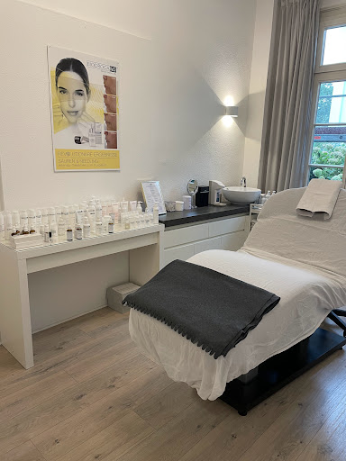 Villa Aesthetica - Thumbnail