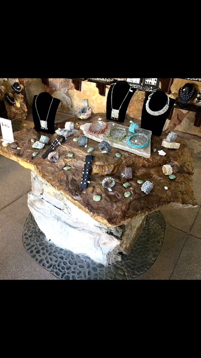 Photos of Jewelry Store La Mina