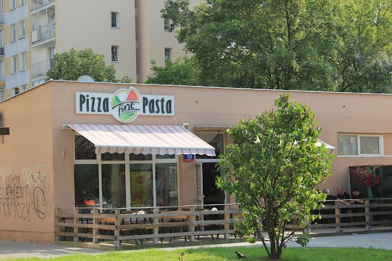 Pizzeria First - domowe makarony i włoska pizza, Author: Łukasz Nowak