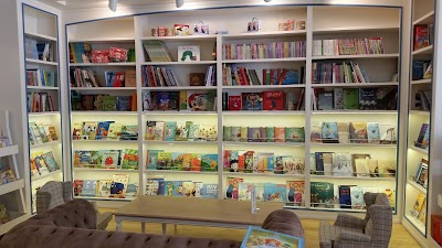 Cumba Kids Bookstore And Cafe