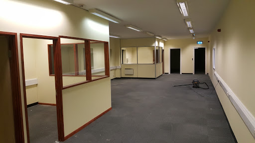 D.W. Decorating - Visual