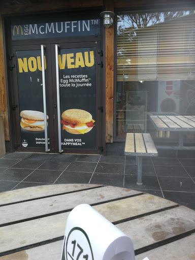 Photo 1 - Le Gourmet Burger