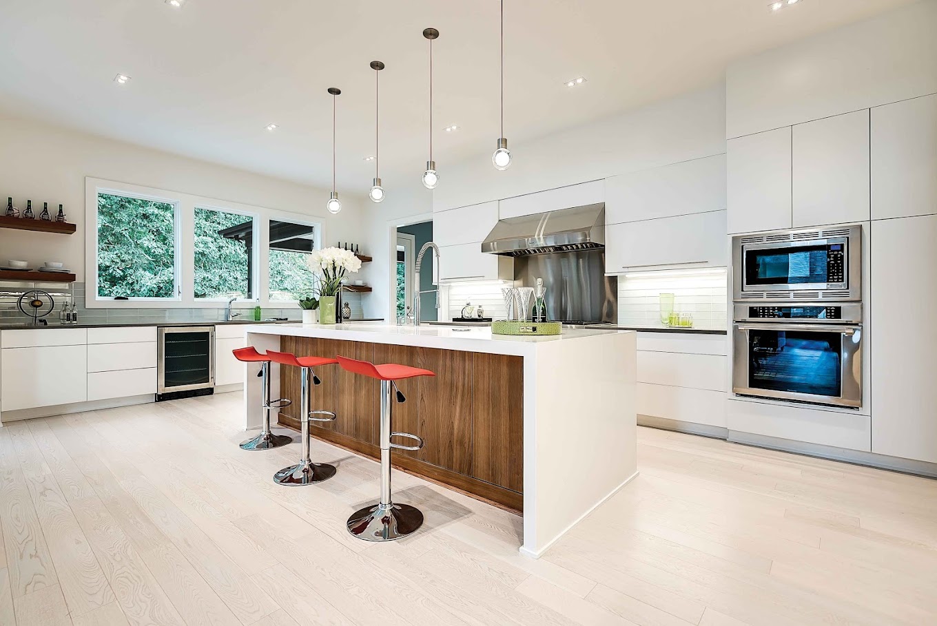 Canadian-made kitchen cabinetry for Vancouver homes