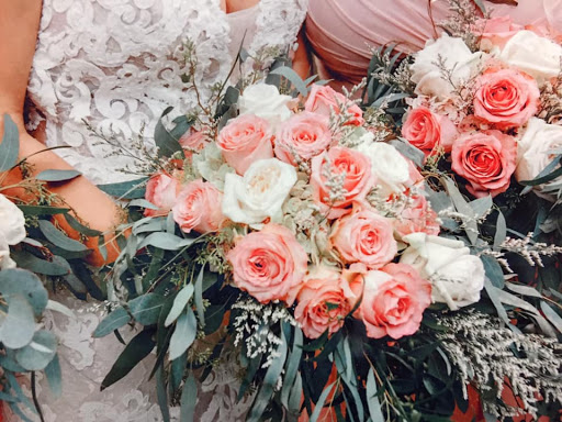 Azalea's Florist - United States