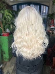 Photo n°18 de Ludovic Geheniaux - PARIS à Paris (Salon de coiffure)