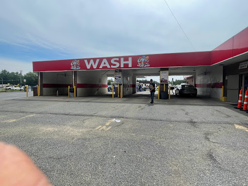 Waldorf Exxon / sparkle Carwash - Thumbnail