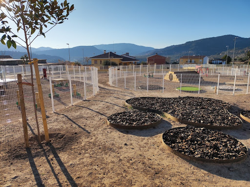 Parque de socialización canina - Thumbnail